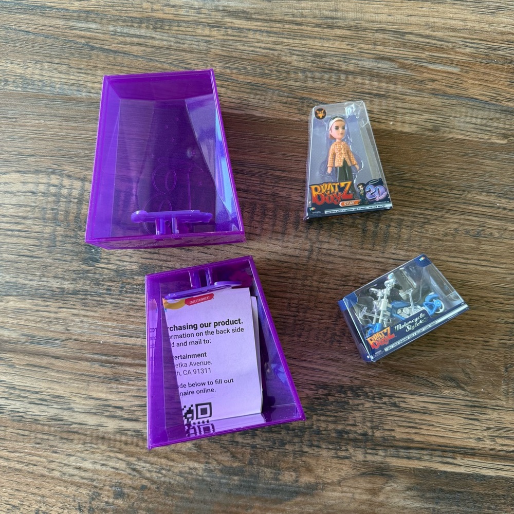 Bratz Mini Bratz Boys Figures - 2 per pack